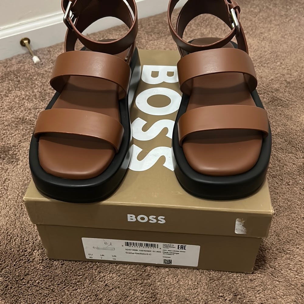 Boss woman sandals brand new size 40